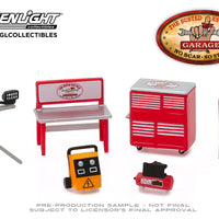 Greenlight 1/64 Busted Knuckle Shop Tool Set 16020B