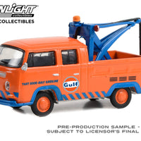 Greenlight 1/64 Volkswagen Double Cab Pickup Tow Truck GULF 30412