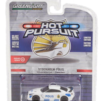 Greenlight 1/64 Hot Pursuit 40 Stockholm Sweden Polis Nissan GT-R Police 42980D