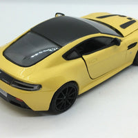 Motormax 1/24 Aston Martin V12 Vantage S YELLOW  79322-YLW