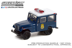 Greenlight 1/64 Hot Pursuit 40 Indianapolis Metro Police 1974 Jeep DJ-5 42980A